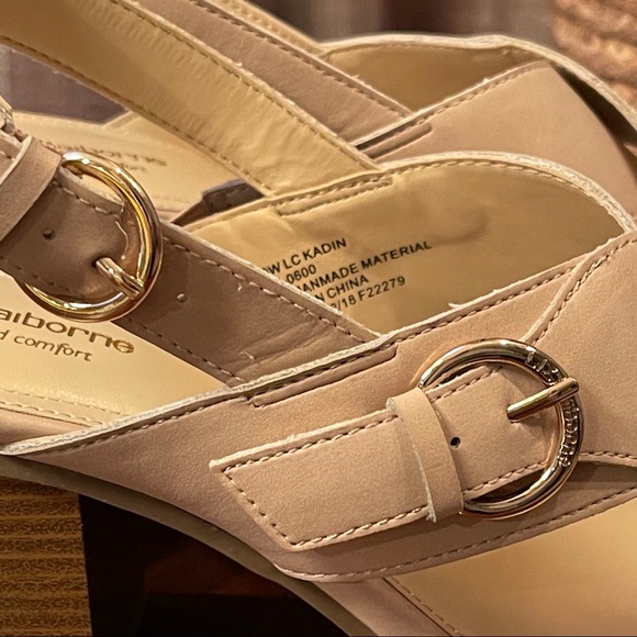 Liz Claiborne Sandal 10W Blush Block Heel NIB - Picture 14 of 16